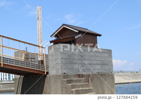 五十間鼻無縁仏堂 五十間鼻無縁仏堂 127884259