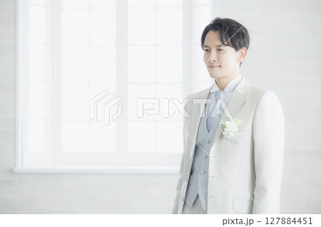 ウェディング　新郎　 127884451