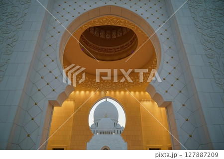 アブダビ_シェイク・ザイード・グランド・モスク 127887209