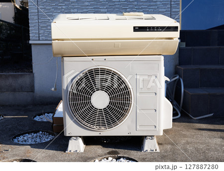 廃棄エアコン 廃棄エアコン 127887280