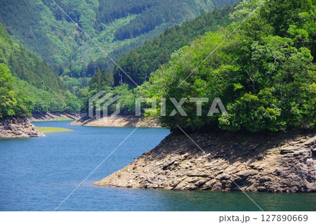 愛媛県四国中央市 金砂湖 愛媛県四国中央市 金砂湖 127890669