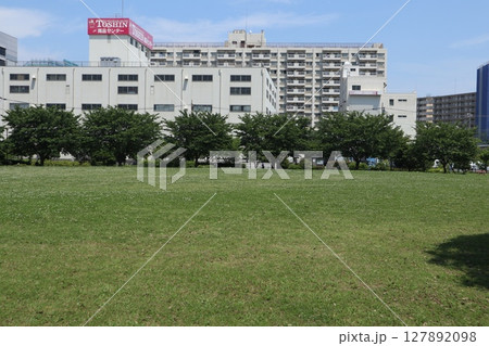 東糀谷防災公園 127892098