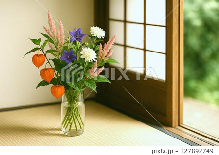 夏イメージ小物素材　仏壇花　お盆 127892749