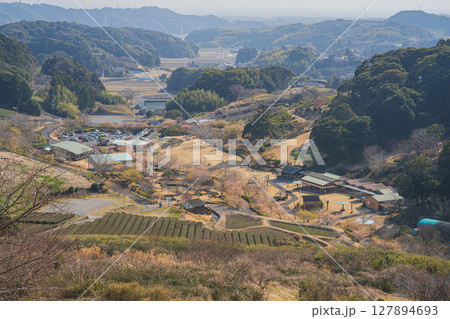 御前崎市のあらさわふる里公園の風景(静岡県) 御前崎市のあらさわふる里公園の風景(静岡県) 127894693