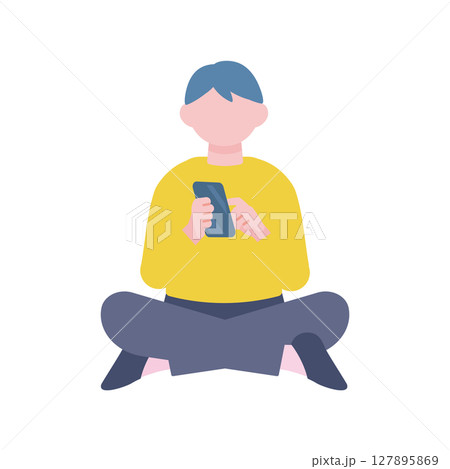 あぐらでスマホを操作する男性 127895869