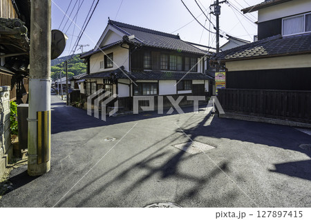 西予 卯之町の街並み 桝形 愛媛県西予市 西予 卯之町の街並み 桝形 愛媛県西予市 127897415