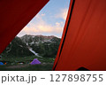 テントの中から 127898755