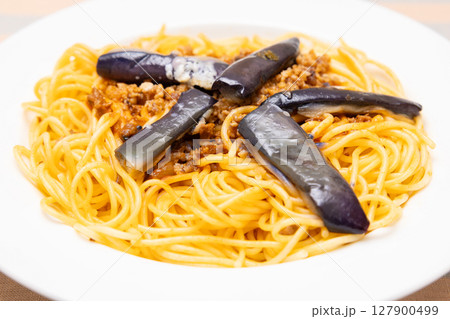 おいしいナスのミートソースパスタ おいしいナスのミートソースパスタ 127900499