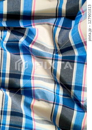 Stripes repeated on crumpled draped casual shirt 127901813