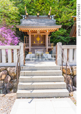 西国街道の神社群(西宮)を鎮守する廣田神社 末社 境内社 松尾神社(コバノミツバツツジ) 西国街道の神社群(西宮)を鎮守する廣田神社 末社 境内社 松尾神社(コバノミツバツツジ) 127904083