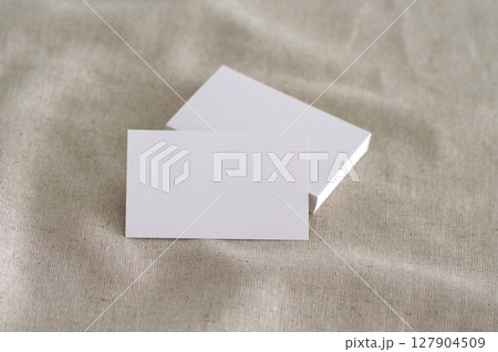 麻と白いカード_32 127904509