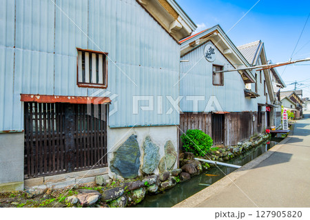 福岡県　八女市黒木の町並み 127905820