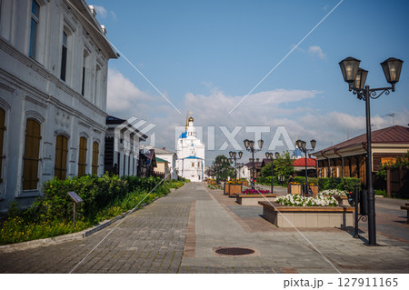 Streets overlooking the Orthodox Church in Ulan-Ude. 127911165