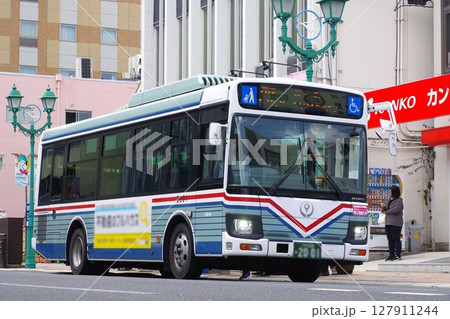 路線バス 八戸市内を走る八戸市営バス 路線バス 八戸市内を走る八戸市営バス 127911244