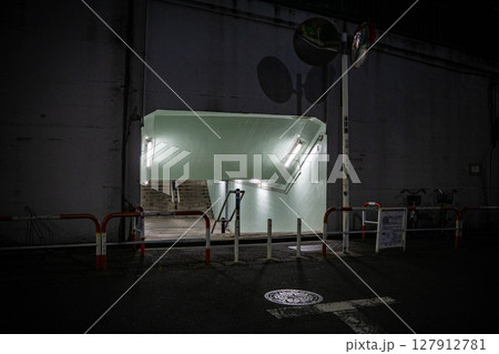 夜の空蝉通りアンダー 夜の空蝉通りアンダー 127912781