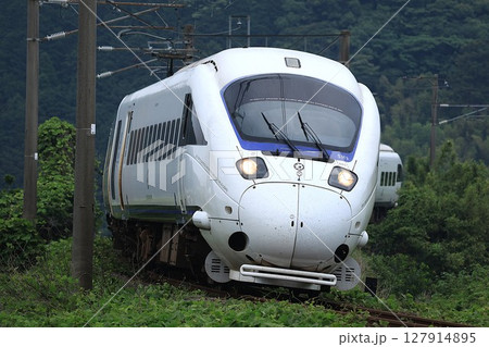 【JR九州】885系 特急「ソニック」(日豊本線:大神〜杵築) 【JR九州】885系 特急「ソニック」(日豊本線:大神〜杵築) 127914895