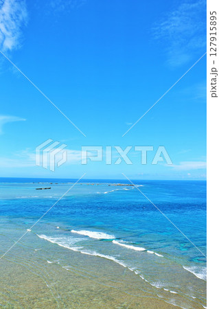 沖縄　宮古島　東平安名崎からの海の風景 127915895