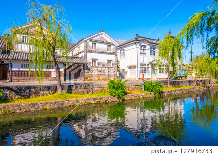 倉敷美観地区と倉敷川 127916733