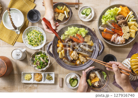 いつもの食卓 寄せ鍋 いつもの食卓 寄せ鍋 127916740