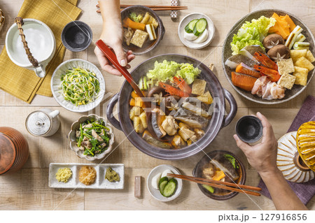 いつもの食卓 寄せ鍋 127916856