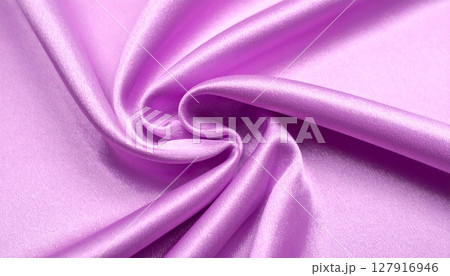 ラベンダー色のサテン生地 127916946
