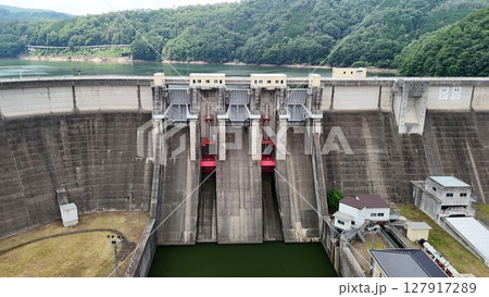 【土師ダム】広島県安芸高田市_撮影2025年6月_ドローン空撮_HATHAD_No14 【土師ダム】広島県安芸高田市_撮影2025年6月_ドローン空撮_HATHAD_No14 127917289