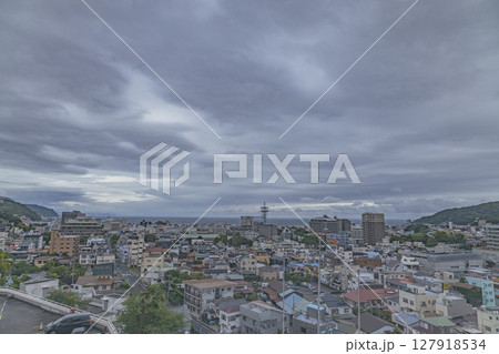 伊東　ホテル聚楽からの風景　曇天　展望 127918534