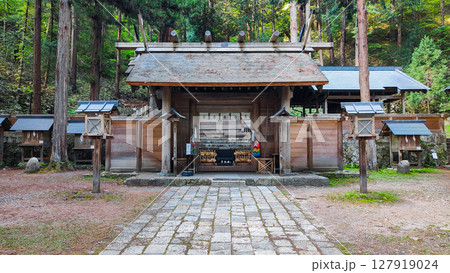 仁科神明宮：神門・拝殿 127919024