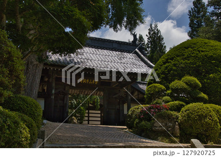 牛伏寺（ごふせじ）　山門　長野県松本市 127920725
