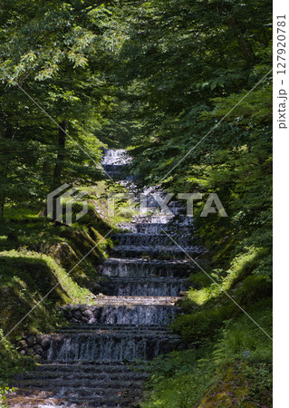 牛伏寺（ごふせじ）川のフランス式階段工　長野県松本市 127920781