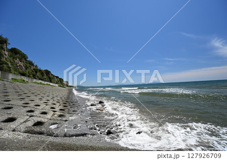 晴れの日の海辺 晴れの日の海辺 127926709