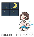 夜泣きする赤ちゃんと疲れた母親 127928492