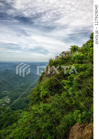 新緑の奥久慈男体山 登山風景 新緑の奥久慈男体山 登山風景 127929040