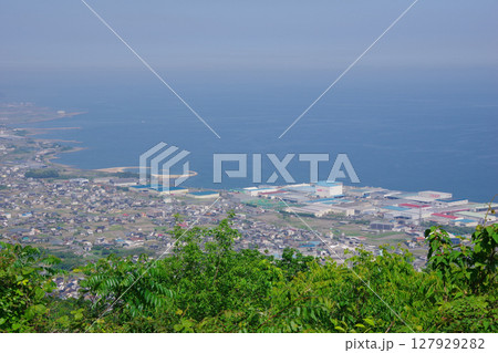 愛媛県四国中央市 具定展望台から寒川町周辺を望む 愛媛県四国中央市 具定展望台から寒川町周辺を望む 127929282