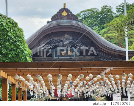 竹駒神社　夏詣のたくさんの風鈴 127930763