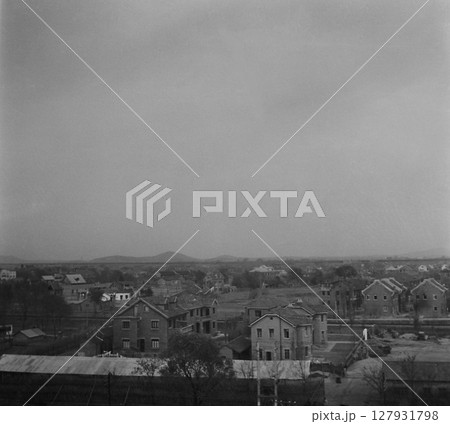 古写真 1938年 中華民国 南京市 日中戦争中 国民政府外交部の建物から望む南京市街 古写真 1938年 中華民国 南京市 日中戦争中 国民政府外交部の建物から望む南京市街 127931798