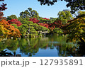 秋の相楽園　紅葉の日本庭園　神戸市 127935891
