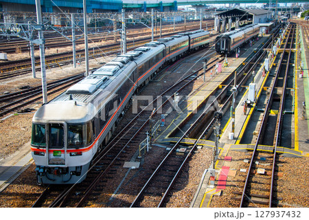 JR東海キハ85系ワイドビューひだ・南紀 127937432