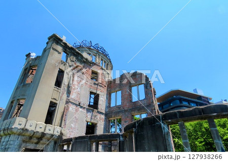 広島から世界平和の祈り原爆ドーム 127938266