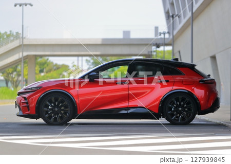 赤い国産スポーツカー 赤い国産スポーツカー 127939845