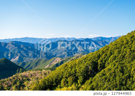 世界遺産 熊野古道伊勢路 「ツヅラト峠」頂上見晴台からの絶景 127944965