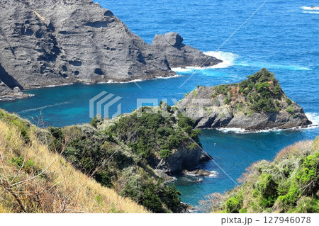 伊豆半島　奥石廊　あいあい岬 127946078
