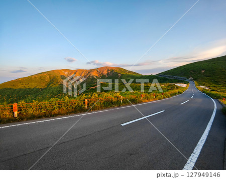 志賀草津道路・夕景 127949146