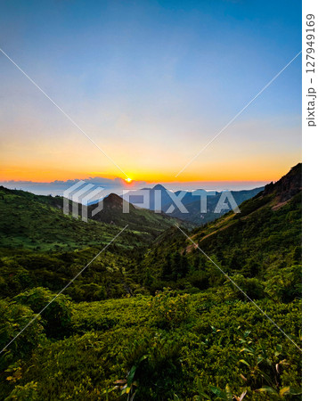 志賀草津道路・夕景 127949169
