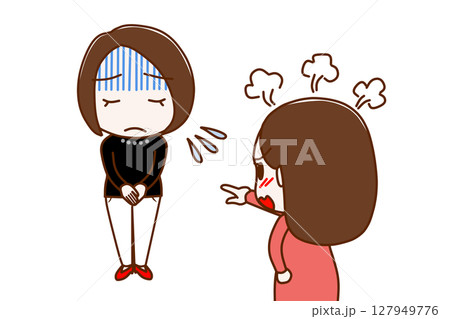 （複数）真っ青になって謝罪する女性とカンカンに怒りながら怒鳴り責める女性 127949776