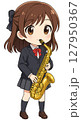 サキソフォンを吹く制服の女の子 127950367