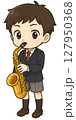 サキソフォンを吹く制服の男の子 127950368
