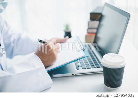 Concept business doctor education essential globalization, student learn and study in university and college to master knowledge needed travel global economy. book stethoscope for medical health care Concept business doctor education essential globalization, student learn and study in university and college to master knowledge needed travel global economy. book stethoscope for medical health care 127954038