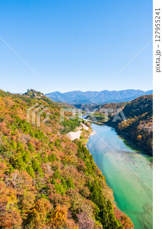 苗木城跡と木曽川(秋) 苗木城跡と木曽川(秋) 127955241