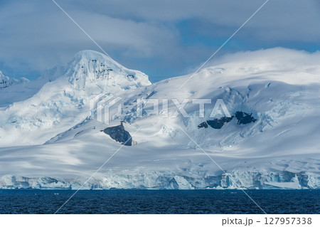 Antarctic landscape near Anvers Island 127957338